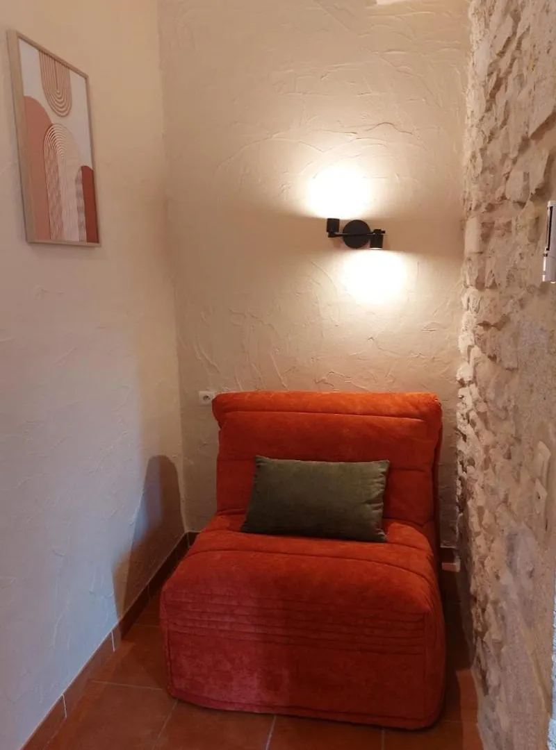 Chambre Aramis Otel Ayguetinte 0*,